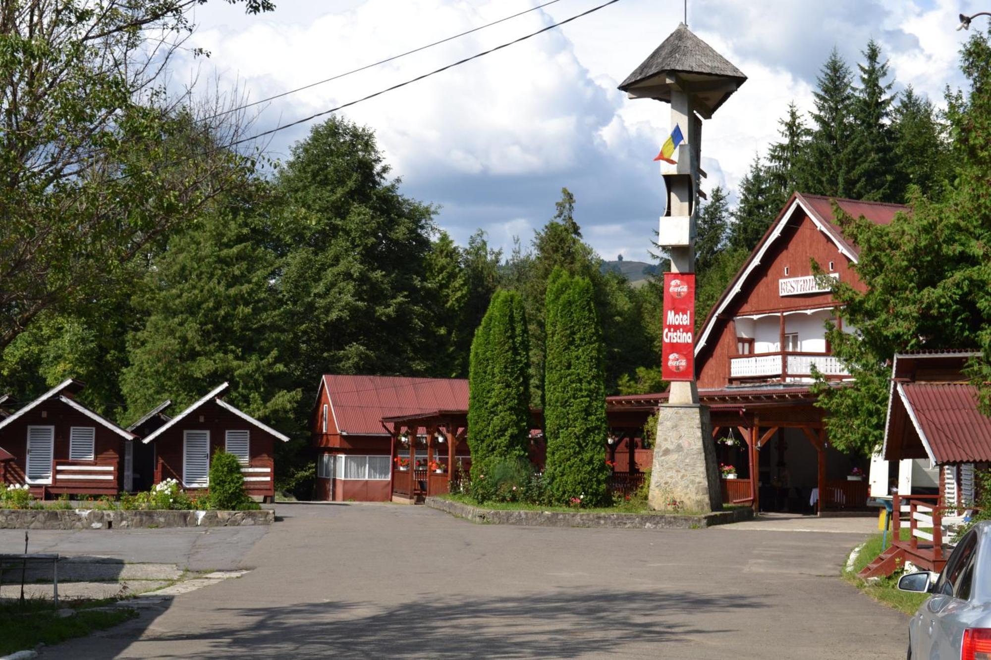 Motel Cristina Біказ Екстер'єр фото