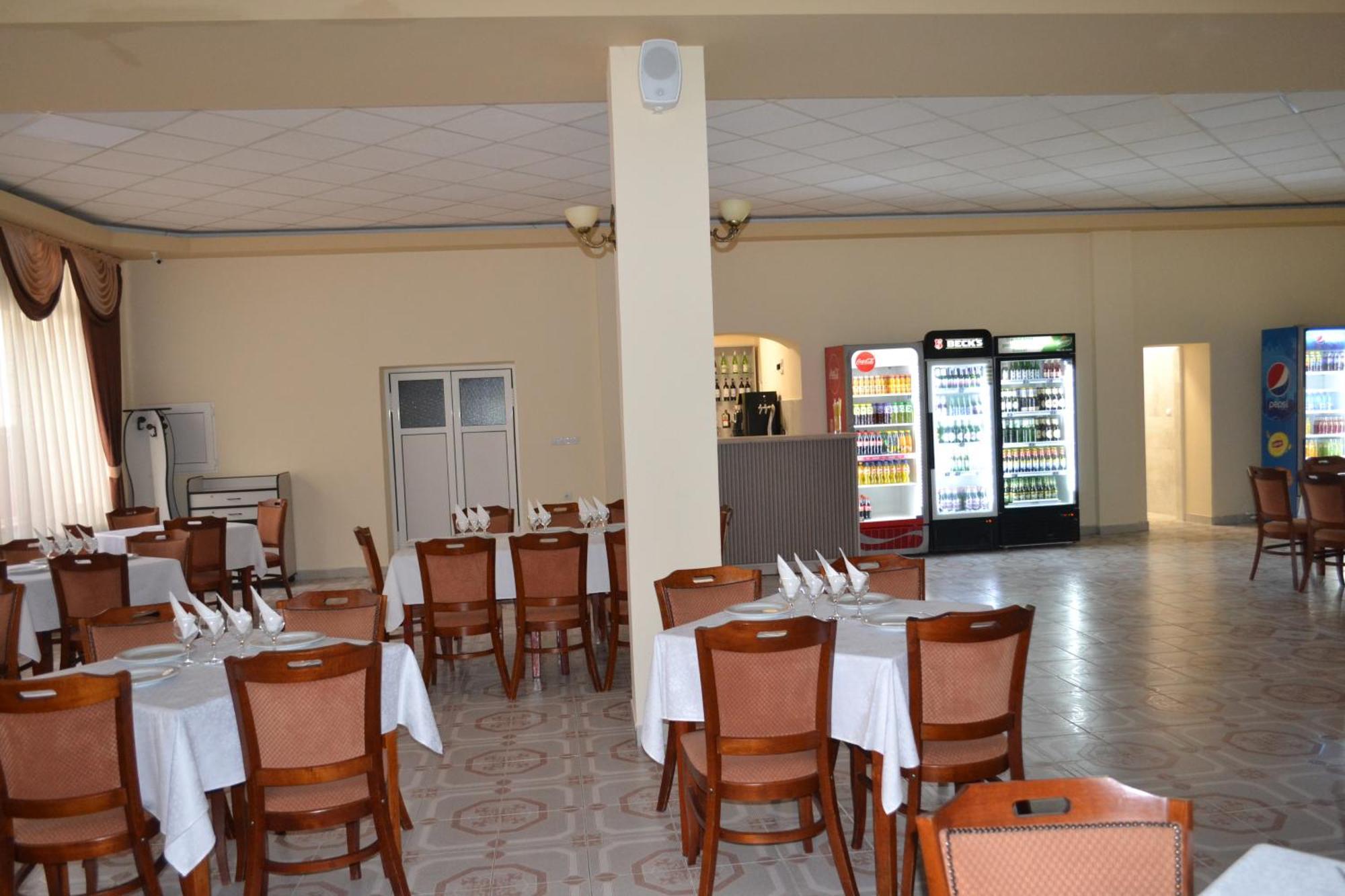 Motel Cristina Біказ Екстер'єр фото