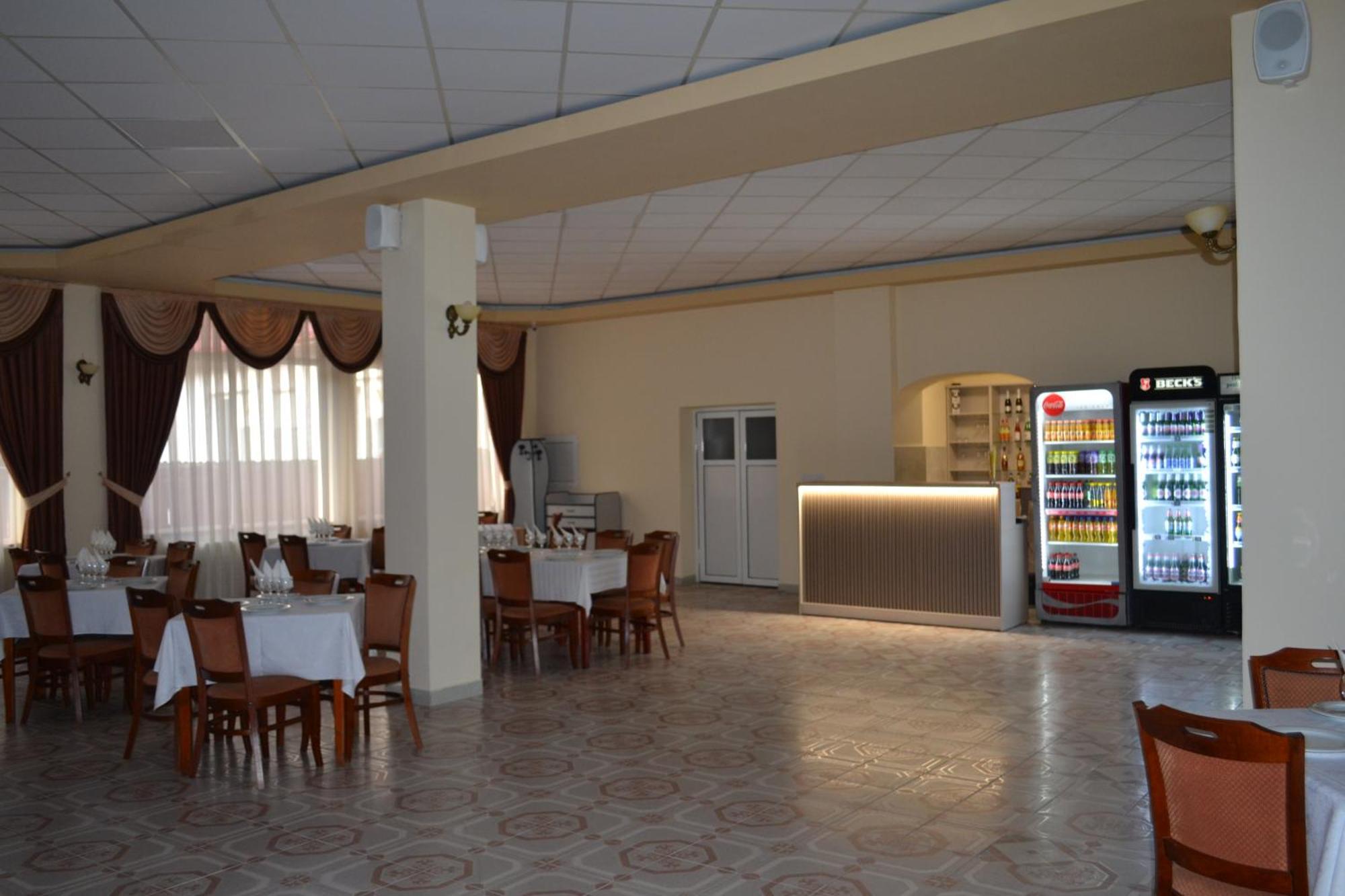 Motel Cristina Біказ Екстер'єр фото